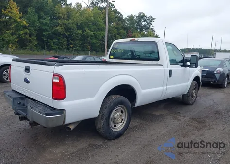 2016 Ford F250 Super Duty z USA, uszkodzony, nr VIN 1FTBF2A65GEA96453